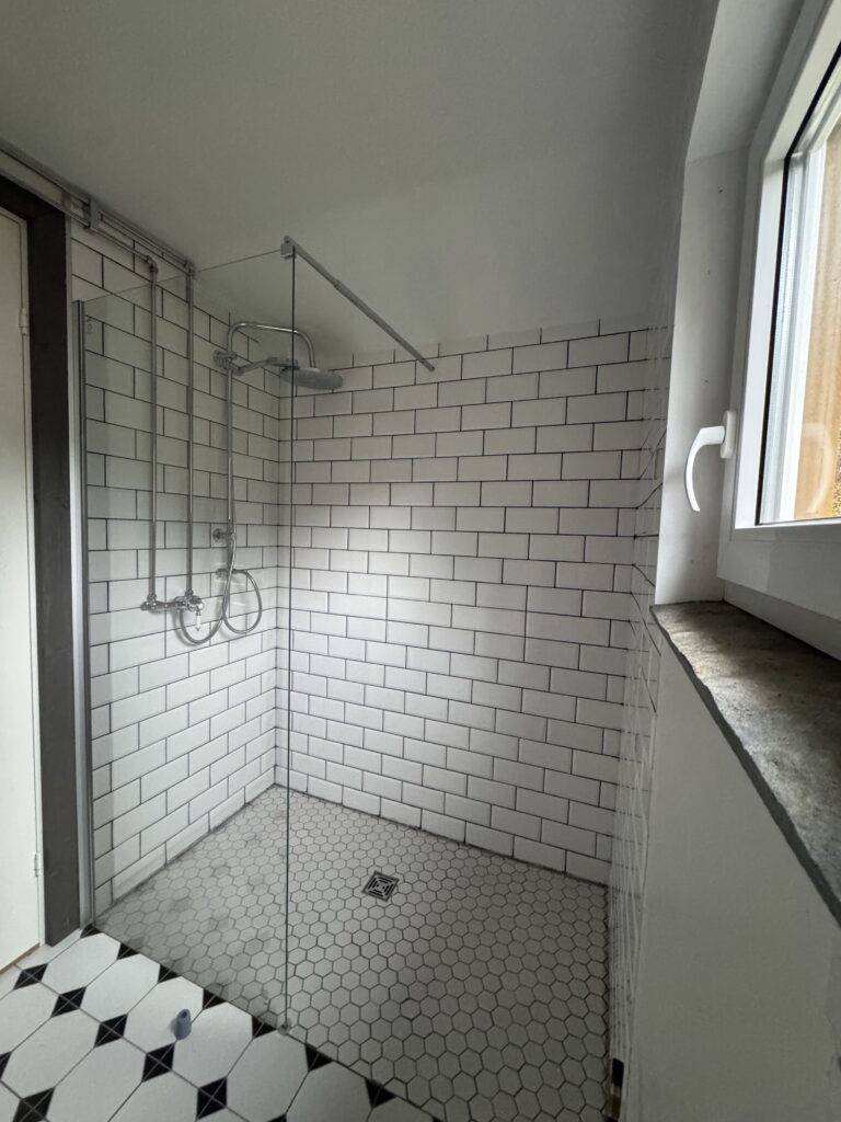 HAUS Nr. 4 – MOOSE COTTAGE BEI TJONGSFJORD LODGE: DIE erstklassige ANGELUNTERKUNFT IN NORDNORWEGEN FÜR MEERESANGELABENTEUER<br> <b> 2.000,00 € / Woche </b> 6 IMG 4408