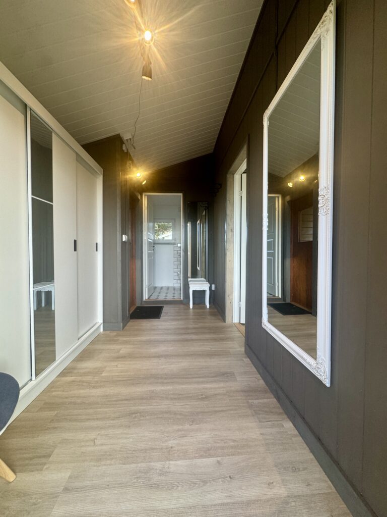 HAUS Nr. 4 – MOOSE COTTAGE BEI TJONGSFJORD LODGE: DIE erstklassige ANGELUNTERKUNFT IN NORDNORWEGEN FÜR MEERESANGELABENTEUER<br> <b> 2.000,00 € / Woche </b> 4 IMG 4534