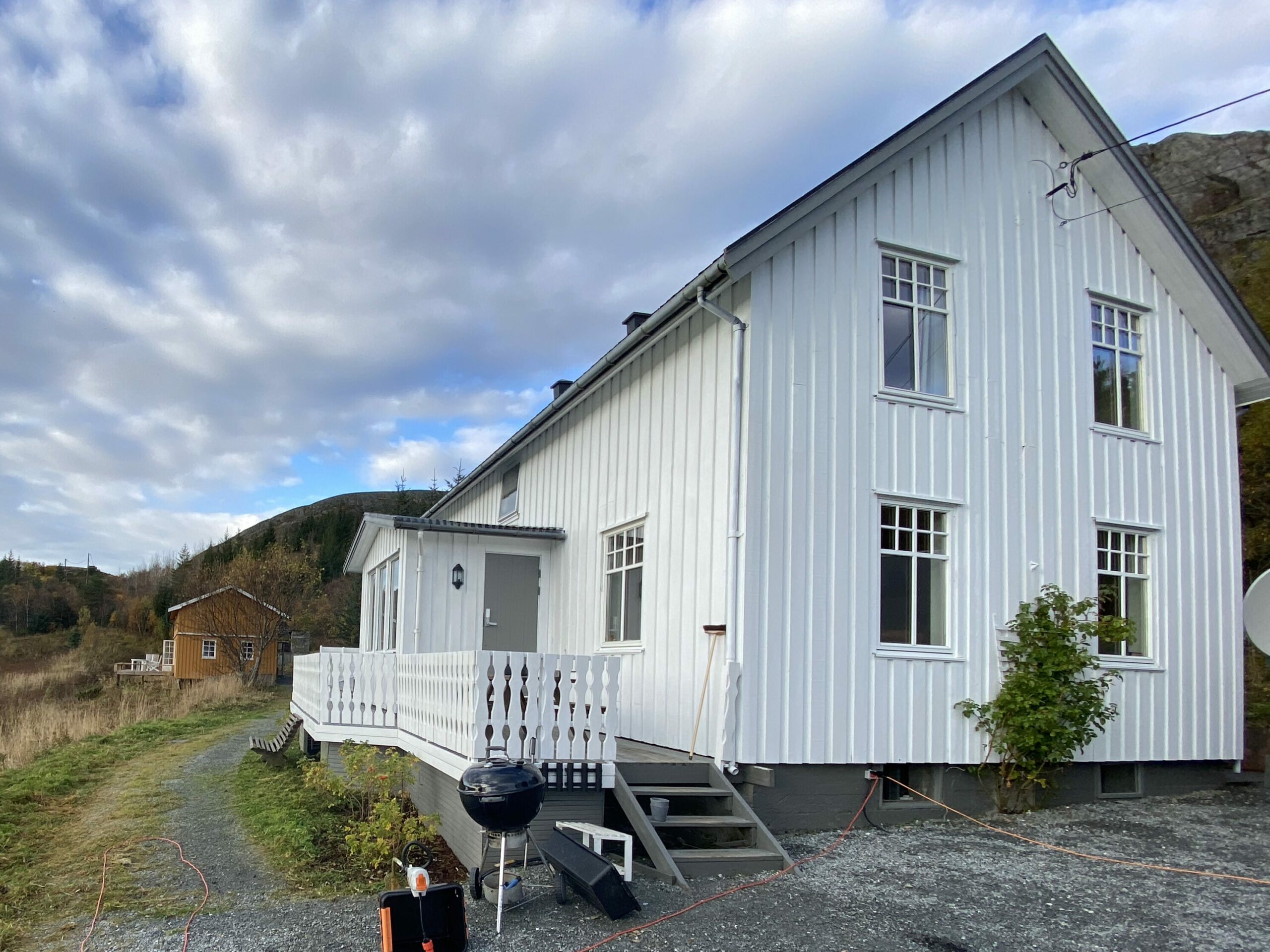 The White House as a part of Tjongsfjord Lodge